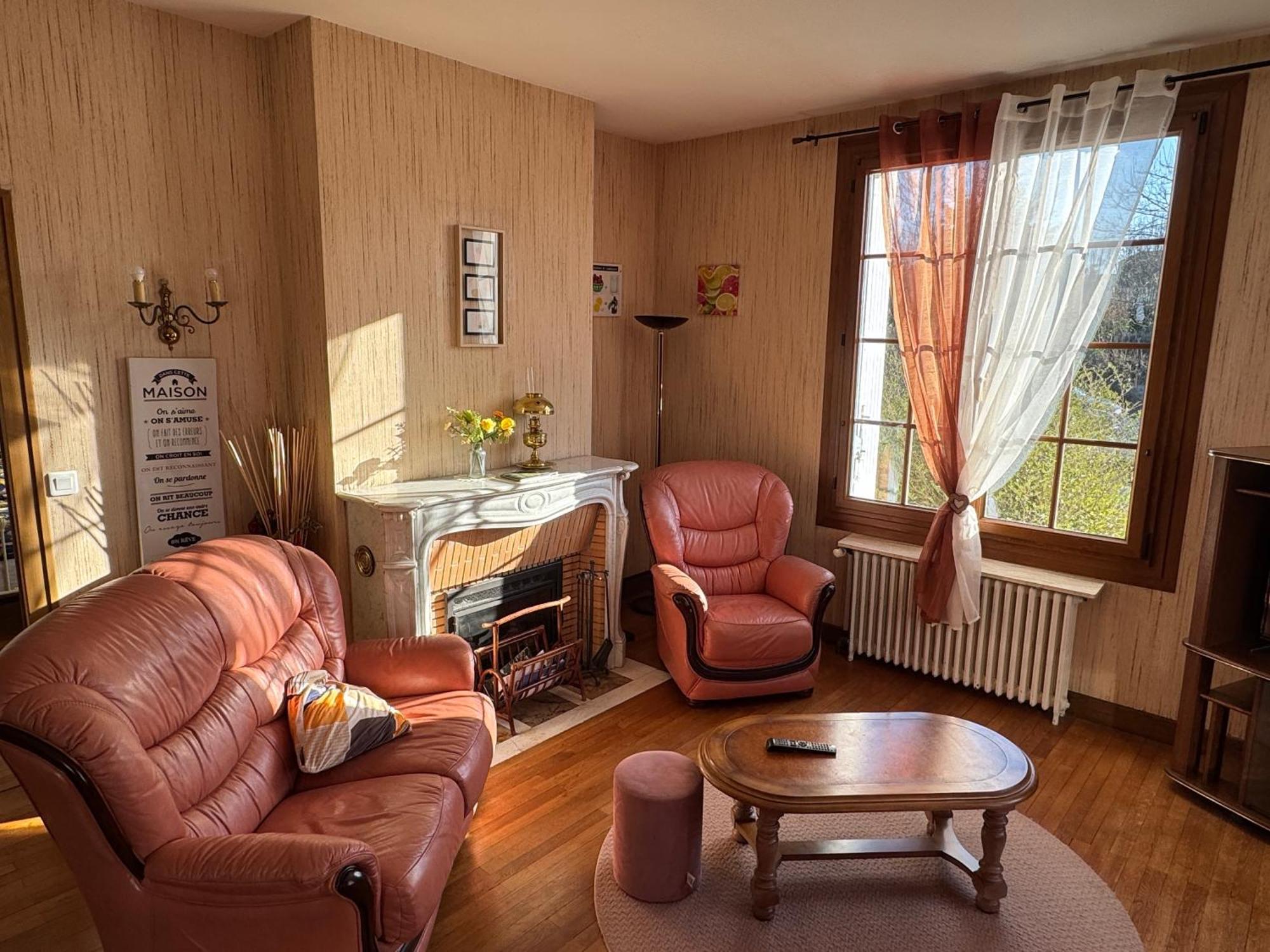 Gite De La Petite Fourmy Saint-Sulpice-les-Feuilles Экстерьер фото
